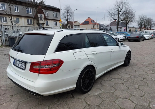 Mercedes-Benz Klasa E cena 45000 przebieg: 277891, rok produkcji 2010 z Zamość małe 352